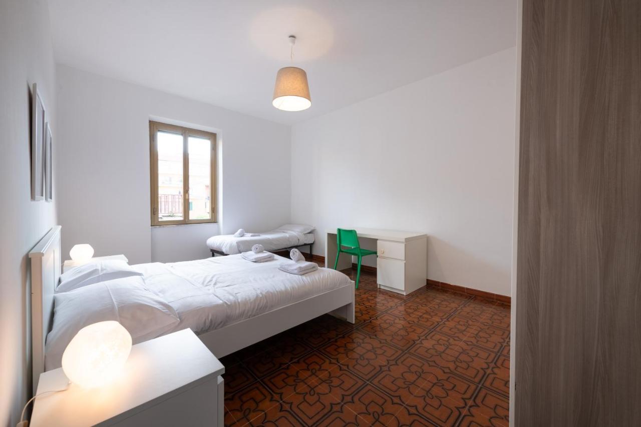 Casa Di Marianna E Vittorio Al Gemelli Apartman Róma Kültér fotó